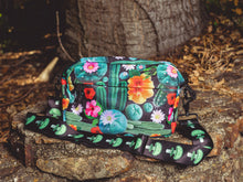 Load image into Gallery viewer, FLORAL NOPAL SIDEBAG